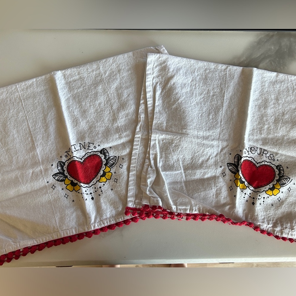 Sourpuss tea towels